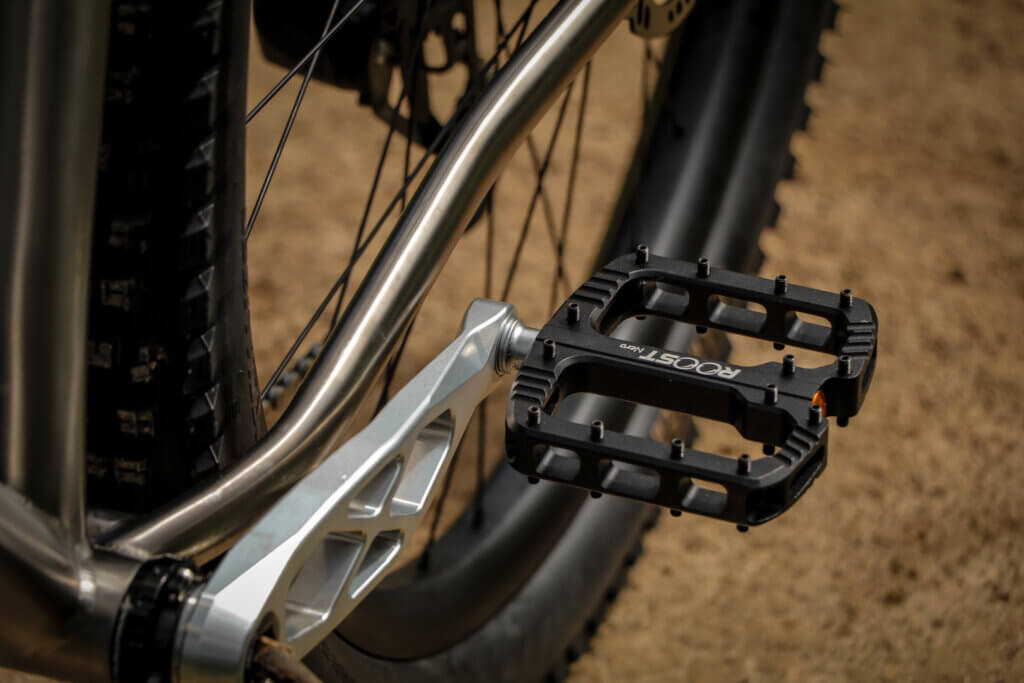 Roost nero flat pedal in black - roost bike - roost bike Roost Nero Flat Pedal in Black